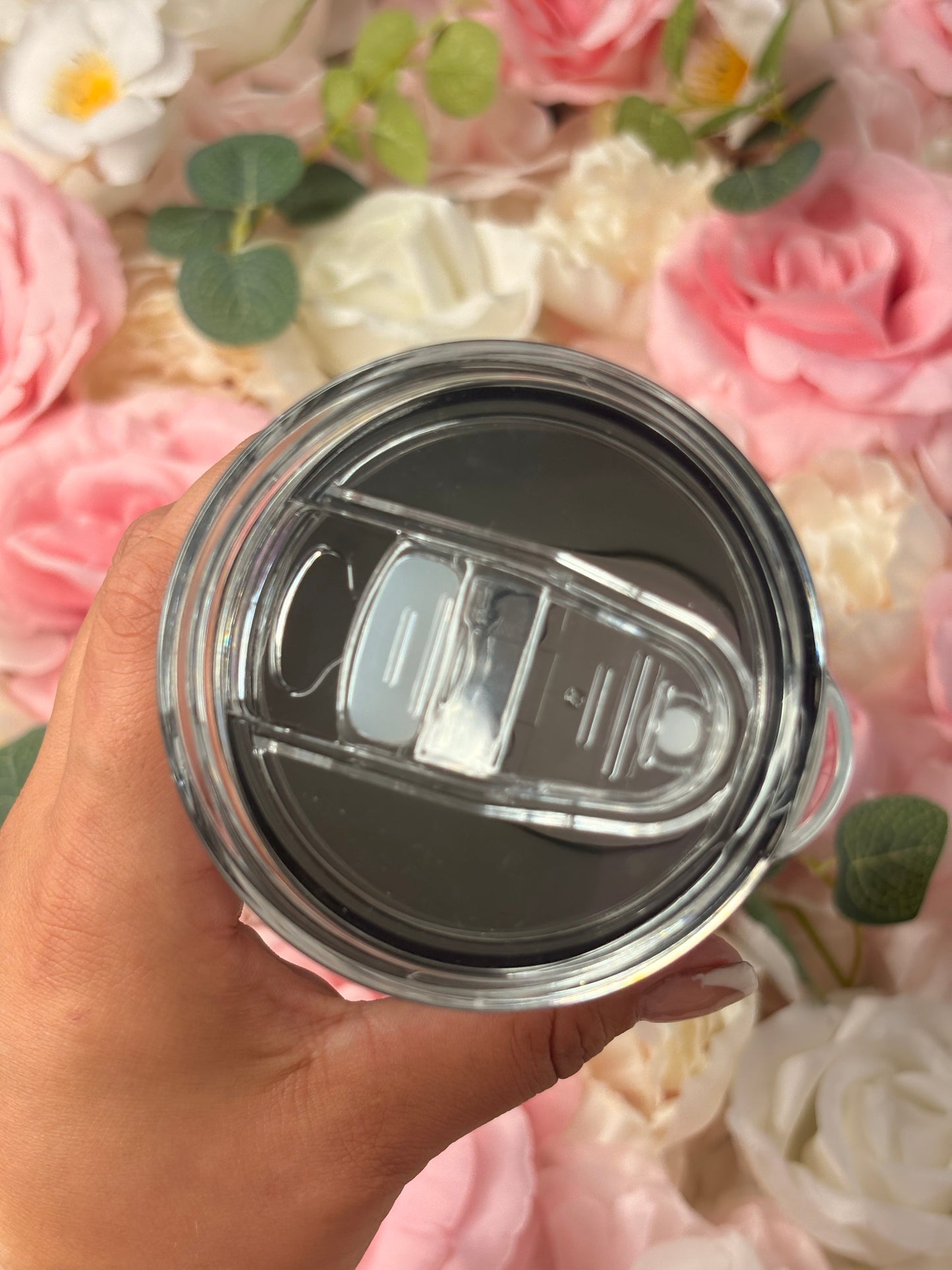 20 oz Skinny Tumbler | Dilly Dallying | Flowers