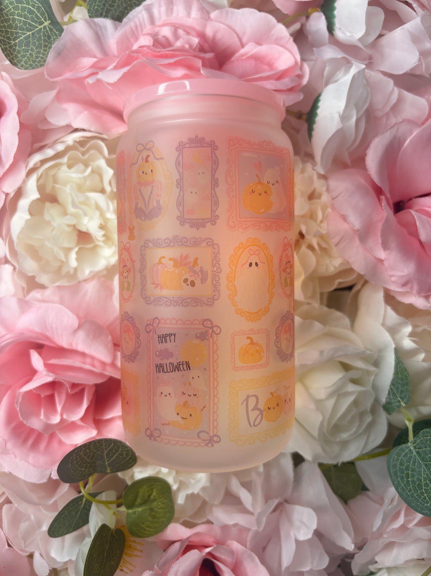 16 oz Frosted Glass | Halloween Ghost Frames
