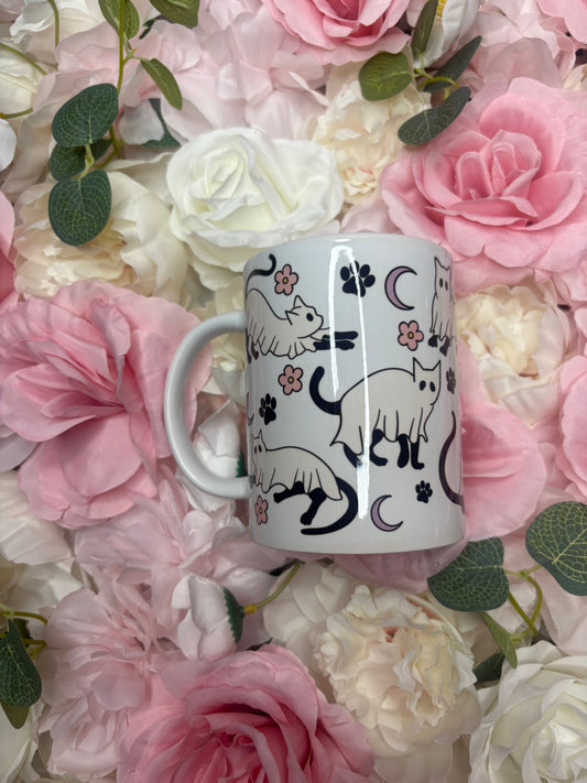 15 oz Mug | Cute Ghost Cat W/ Flowers